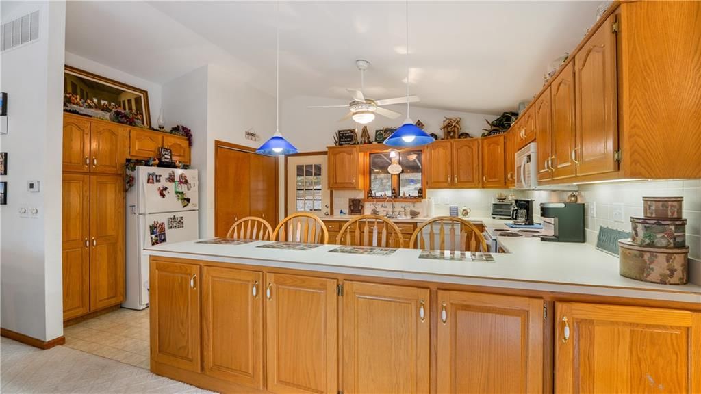 1414 Greenview Drive — photo 14