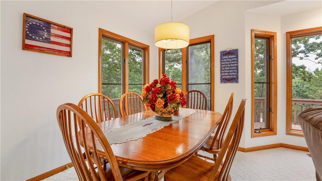 1414 Greenview Drive — photo 15