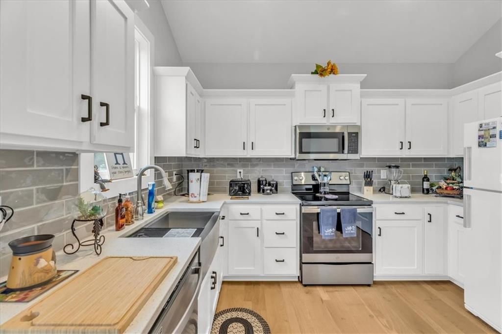 1704 Mulberry Street — photo 11