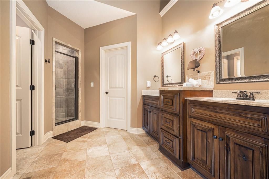 Photo 15 of 37 - 7118 NE 134th Street
