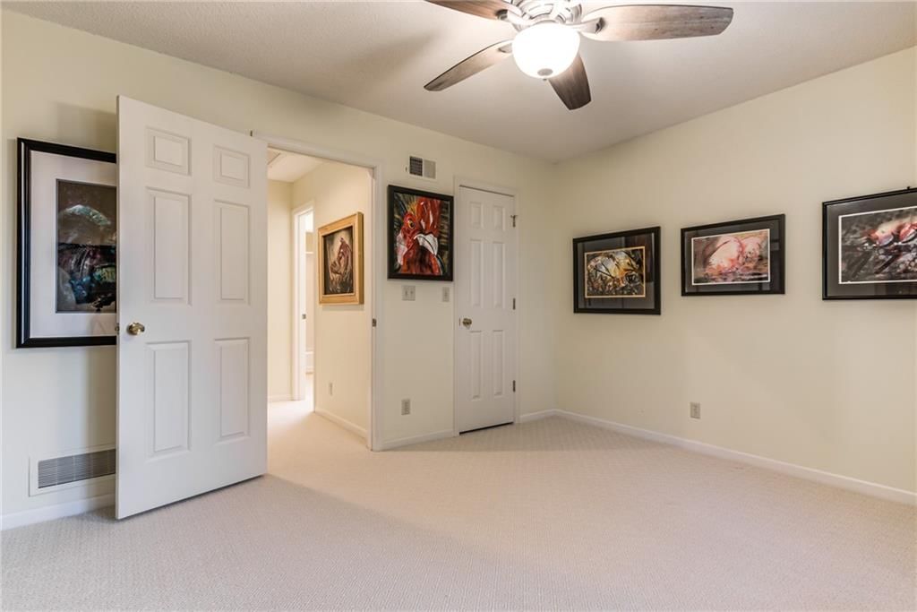 12112 England Street — photo 32
