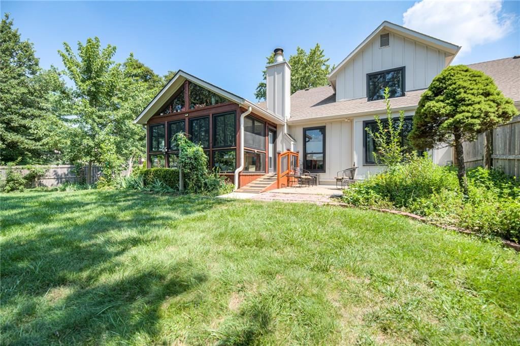 12112 England Street — photo 43
