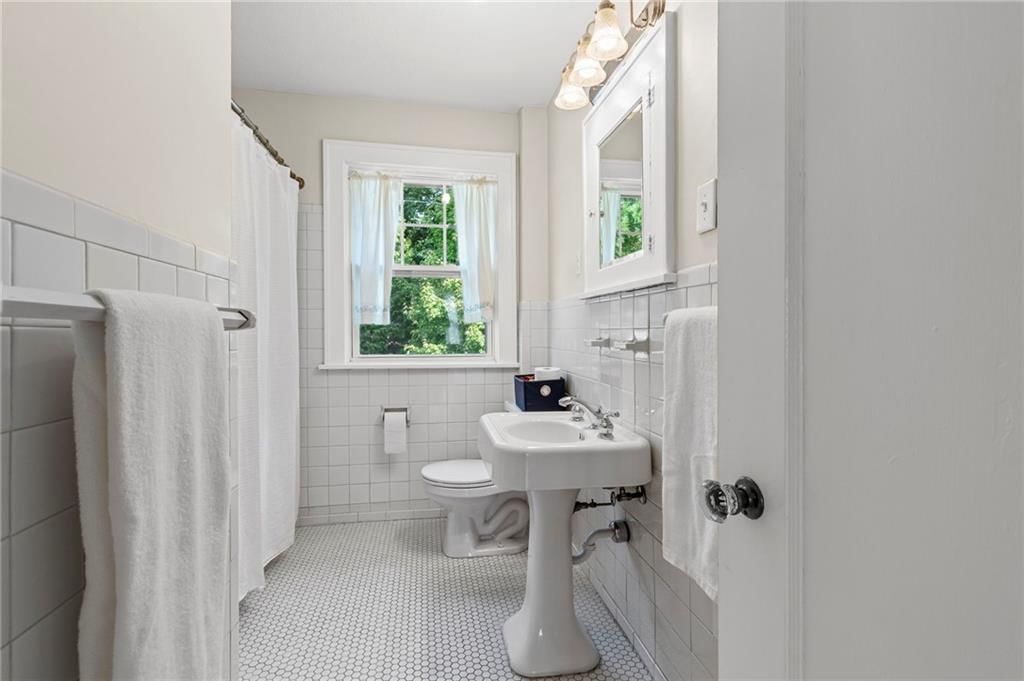 110 W 68th Street — photo 21