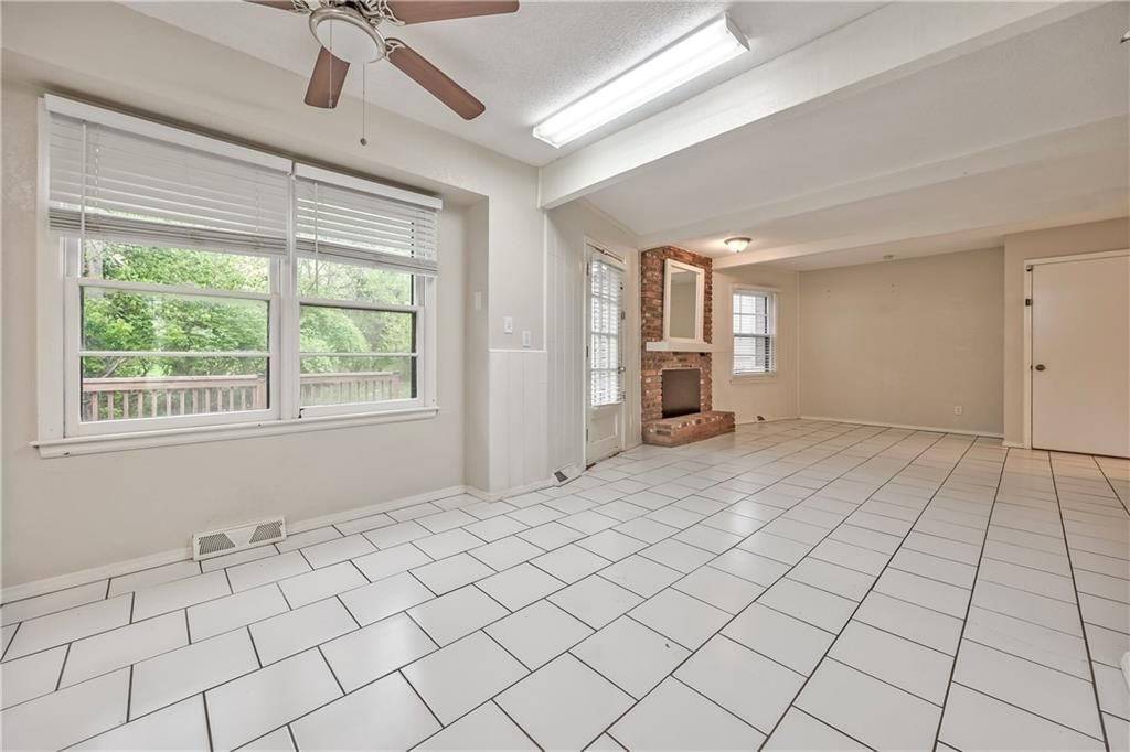 5428 W 102nd Street — photo 10