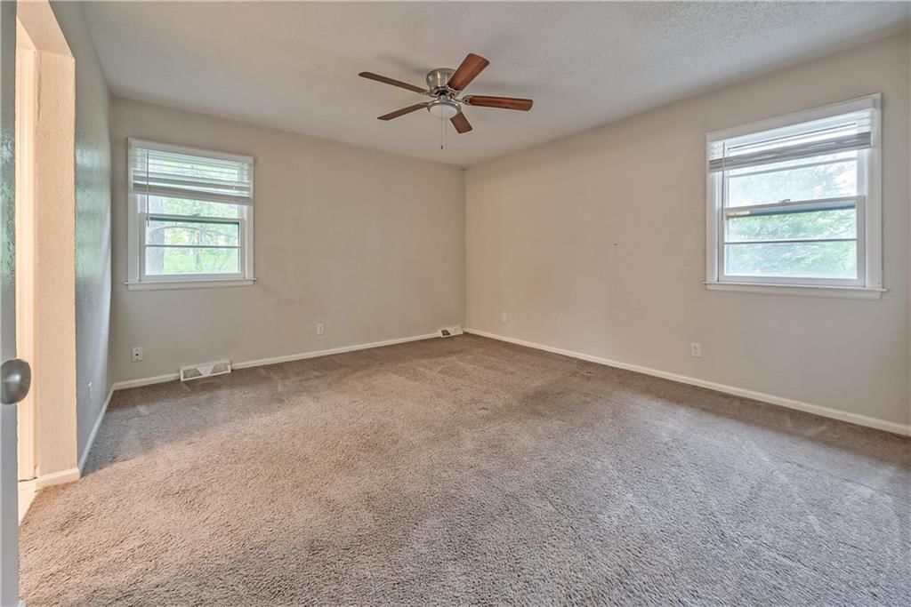 5428 W 102nd Street — photo 15