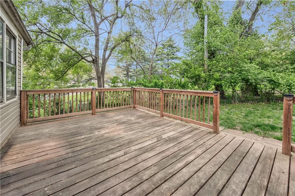 5428 W 102nd Street — photo 22
