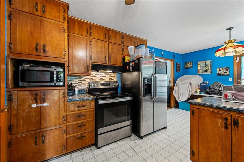 1223 N Pleasant Street — photo 11