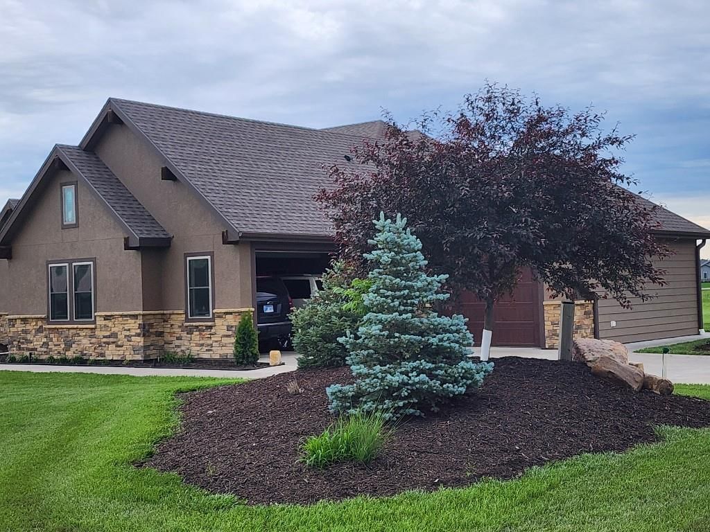 1605 N 1037 Road — photo 3