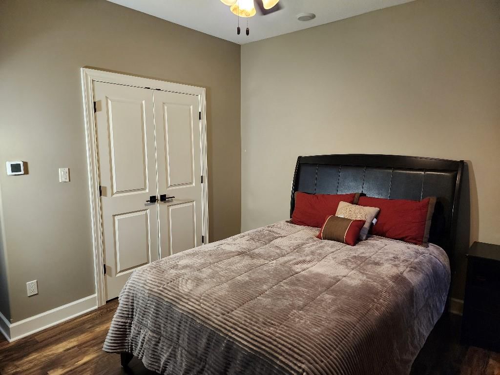 1605 N 1037 Road — photo 31
