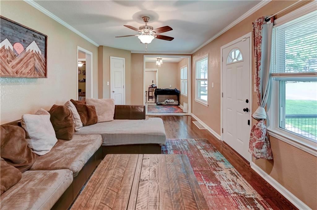 Photo 13 of 41 - 9217 E 69th Street