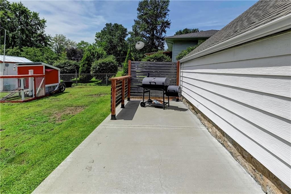 Photo 27 of 41 - 9217 E 69th Street
