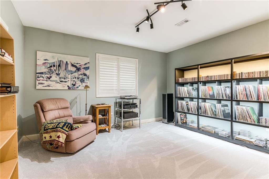 14711 Norwood Street — photo 44