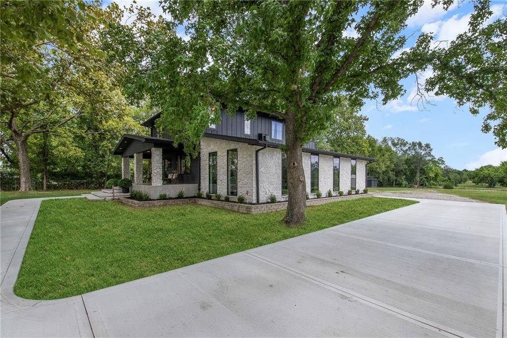 2501 M 291 Highway — photo 4