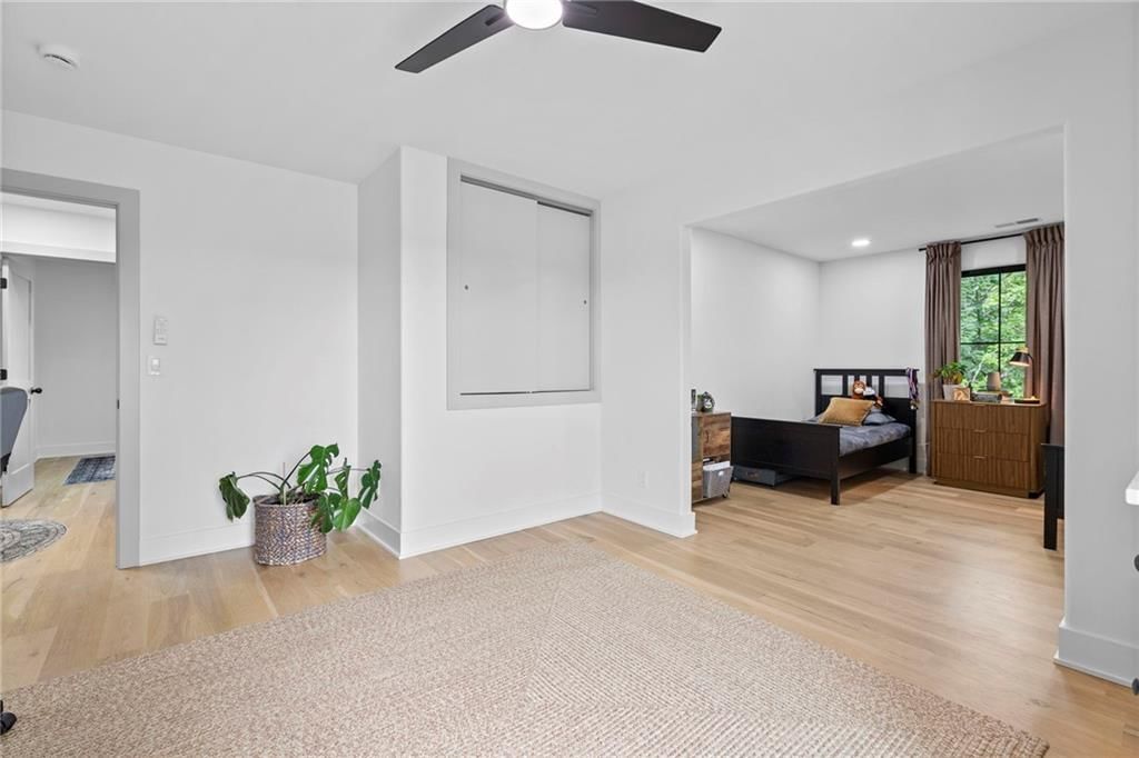2501 M 291 Highway — photo 56