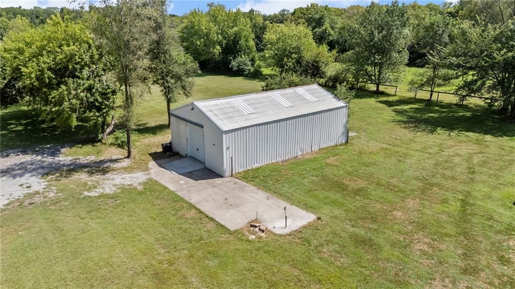 2501 M 291 Highway — photo 85