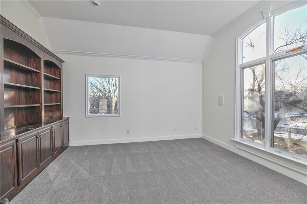 Photo 7 of 50 - 3540 W 153rd Terrace