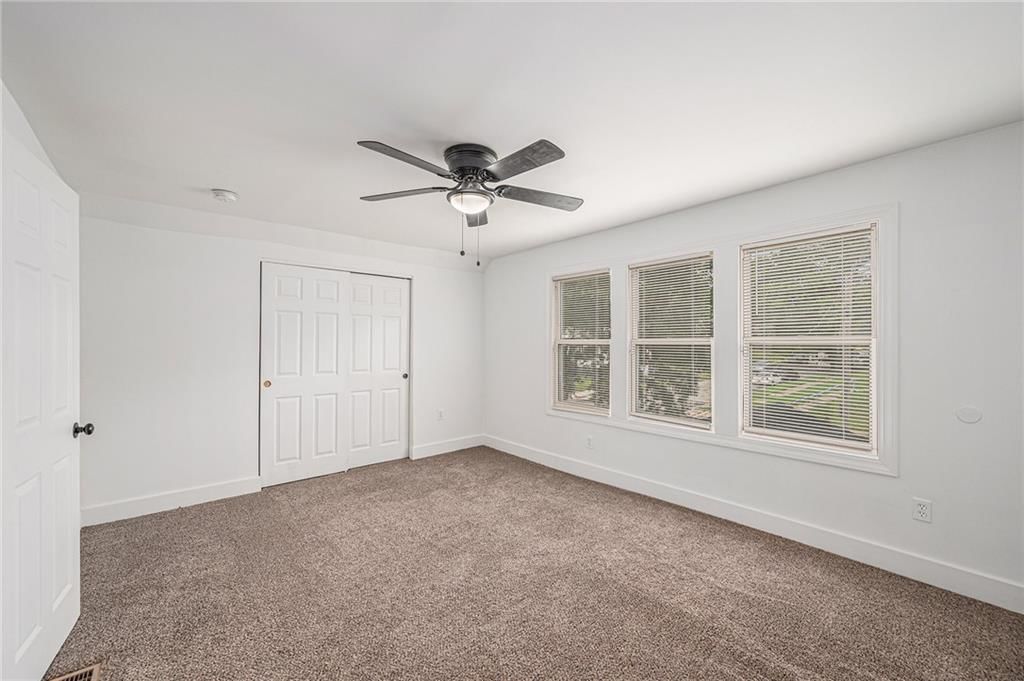 1820 E 55th Street — photo 11