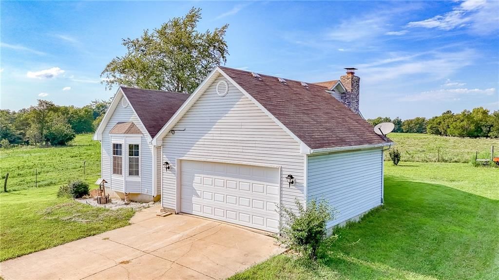 475 SW 801st Road — photo 30