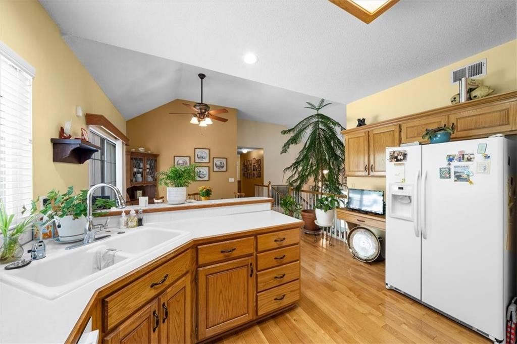 5161 Roundtree Street — photo 7