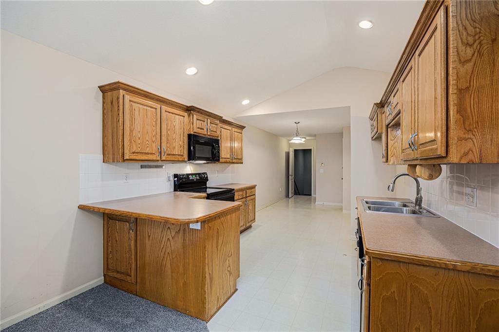 12001 S Tallgrass Drive — photo 7
