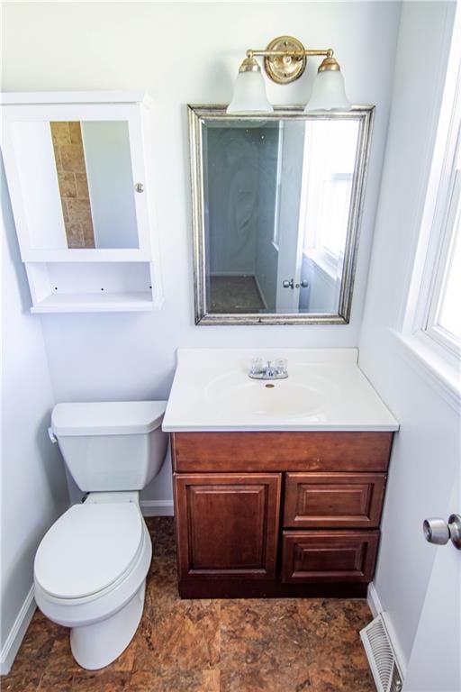 268 HOLIDAY Drive — photo 16