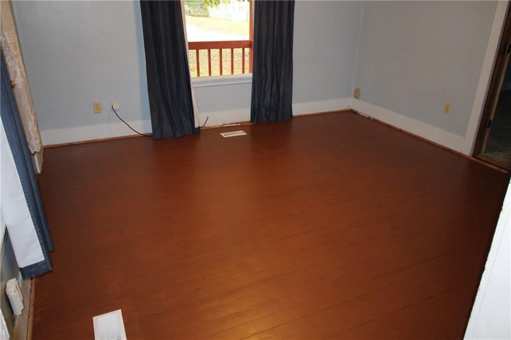 326 Isacks Street — photo 34