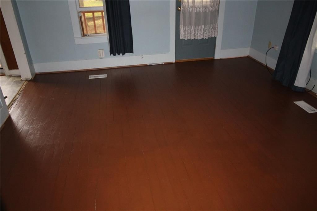 326 Isacks Street — photo 54