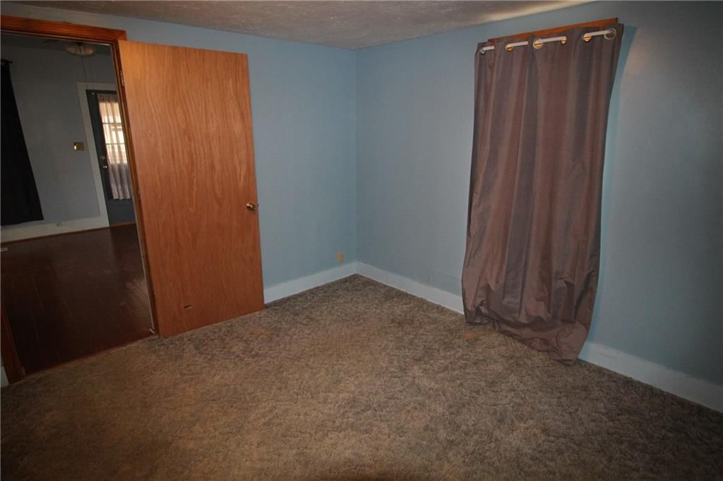 326 Isacks Street — photo 60