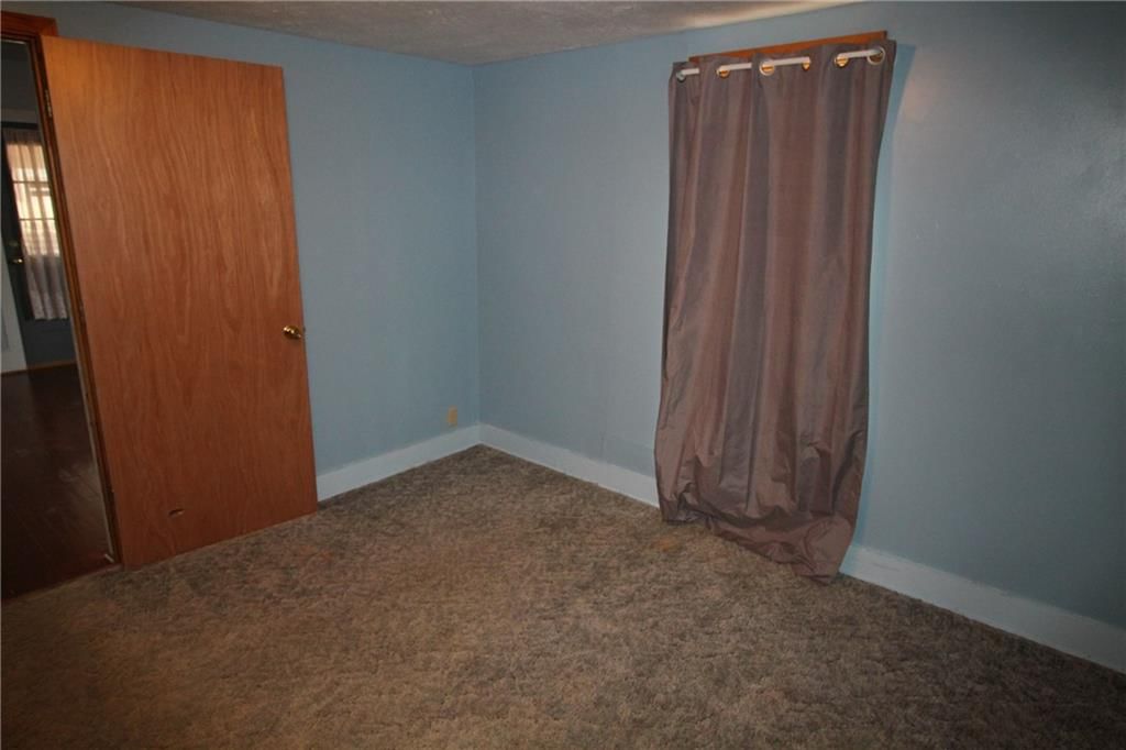 326 Isacks Street — photo 61