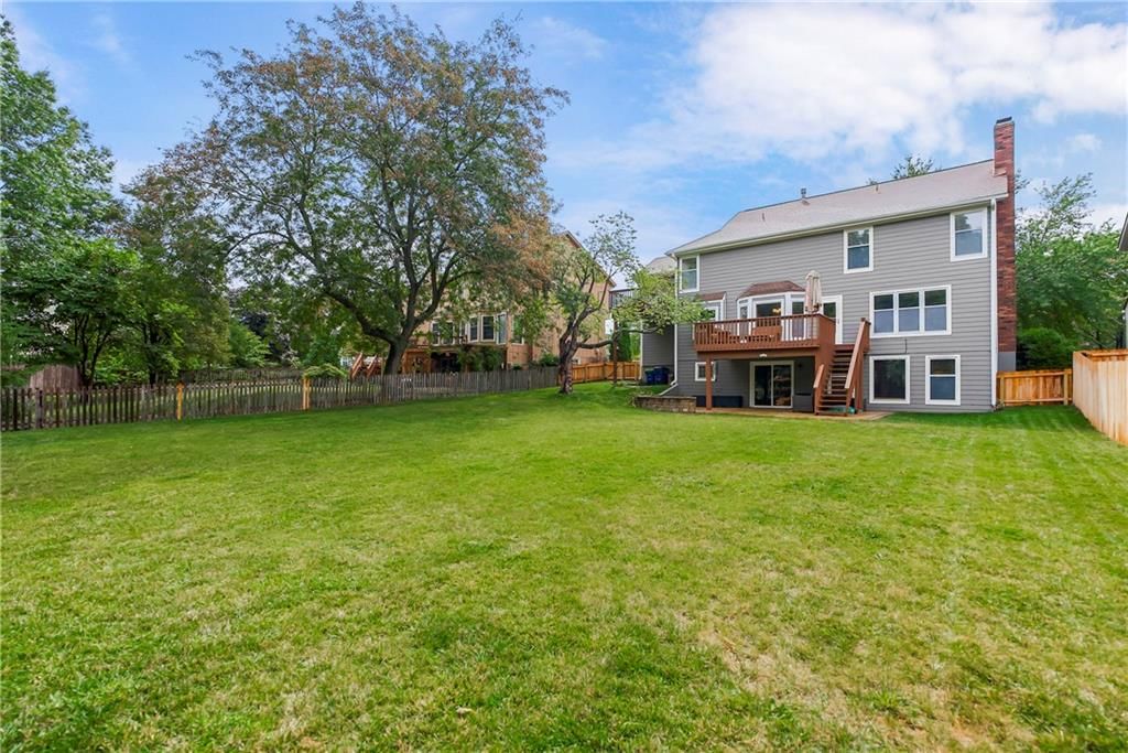 Photo 5 of 34 - 8600 W 153rd Street