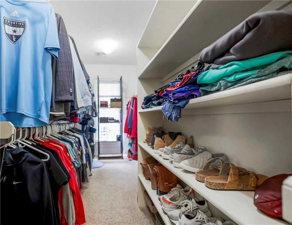 Photo 22 of 34 - 8600 W 153rd Street