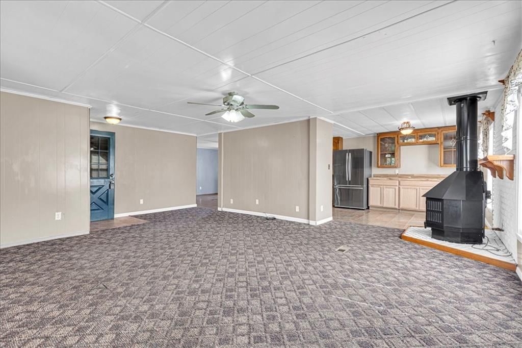 1143 NE Highway 69 N/A — photo 12