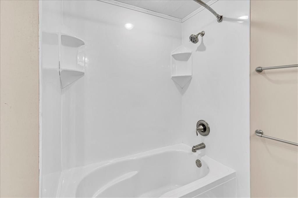 1143 NE Highway 69 N/A — photo 19