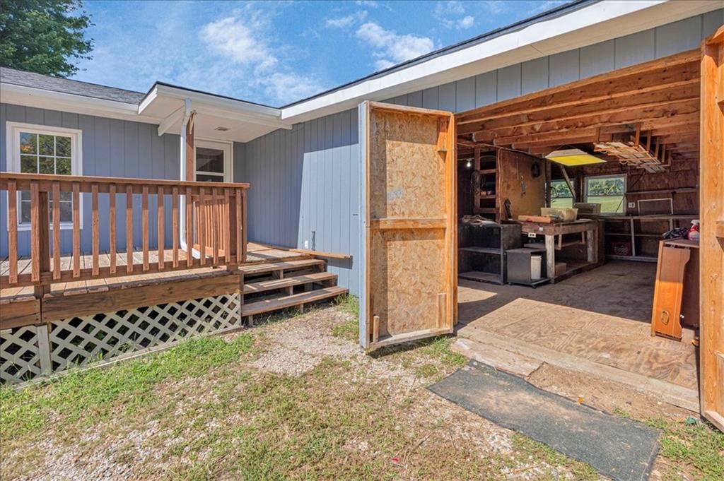 1143 NE Highway 69 N/A — photo 26