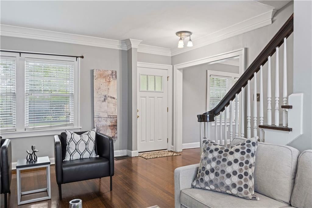 114 W 65th Terrace — photo 8