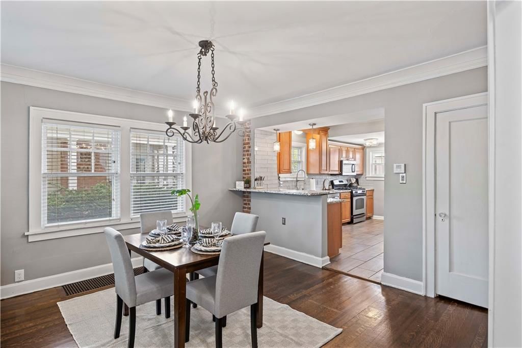114 W 65th Terrace — photo 10