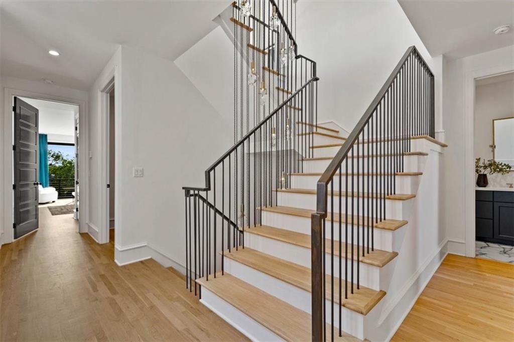 2107 Belleview Avenue — photo 19