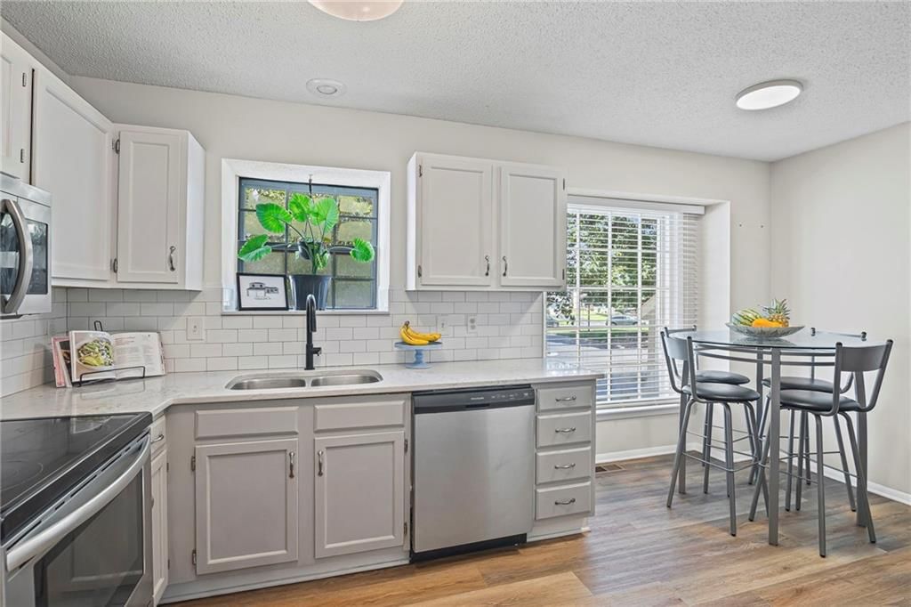 12926 W 108th Street — photo 9