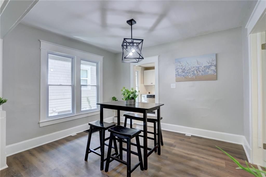 212 S Huttig Avenue — photo 10