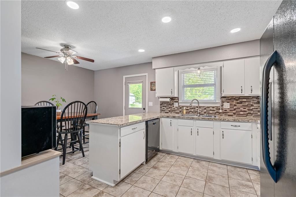 1224 R D Mize Road — photo 9