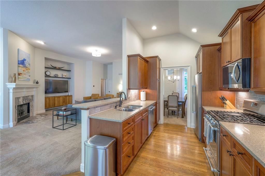 13312 Pennsylvania Court — photo 11
