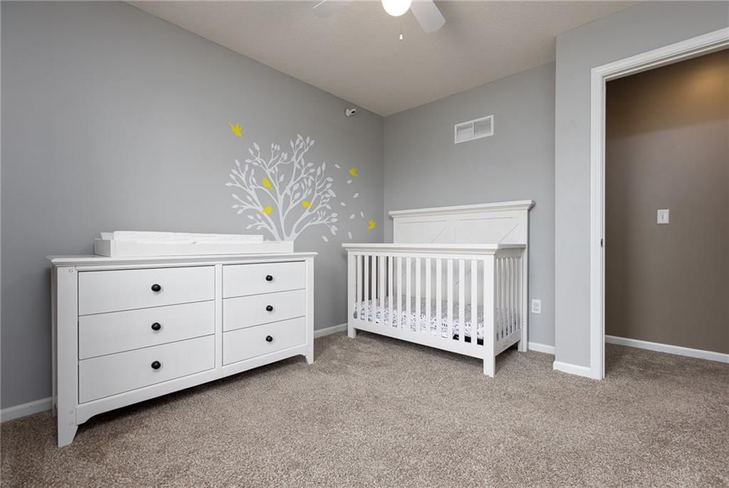 11239 N Madison Avenue — photo 10