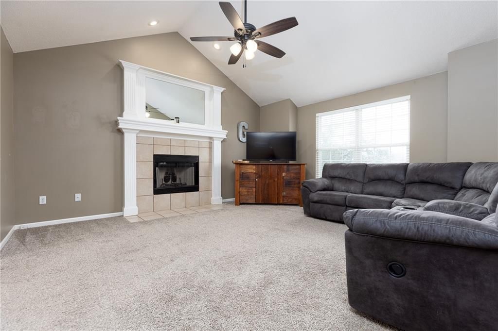 11239 N Madison Avenue — photo 21
