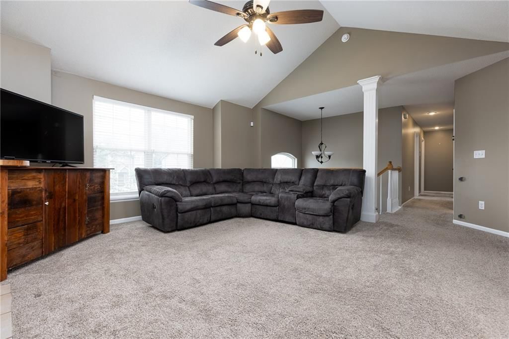 11239 N Madison Avenue — photo 23