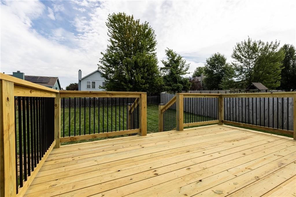 11239 N Madison Avenue — photo 26