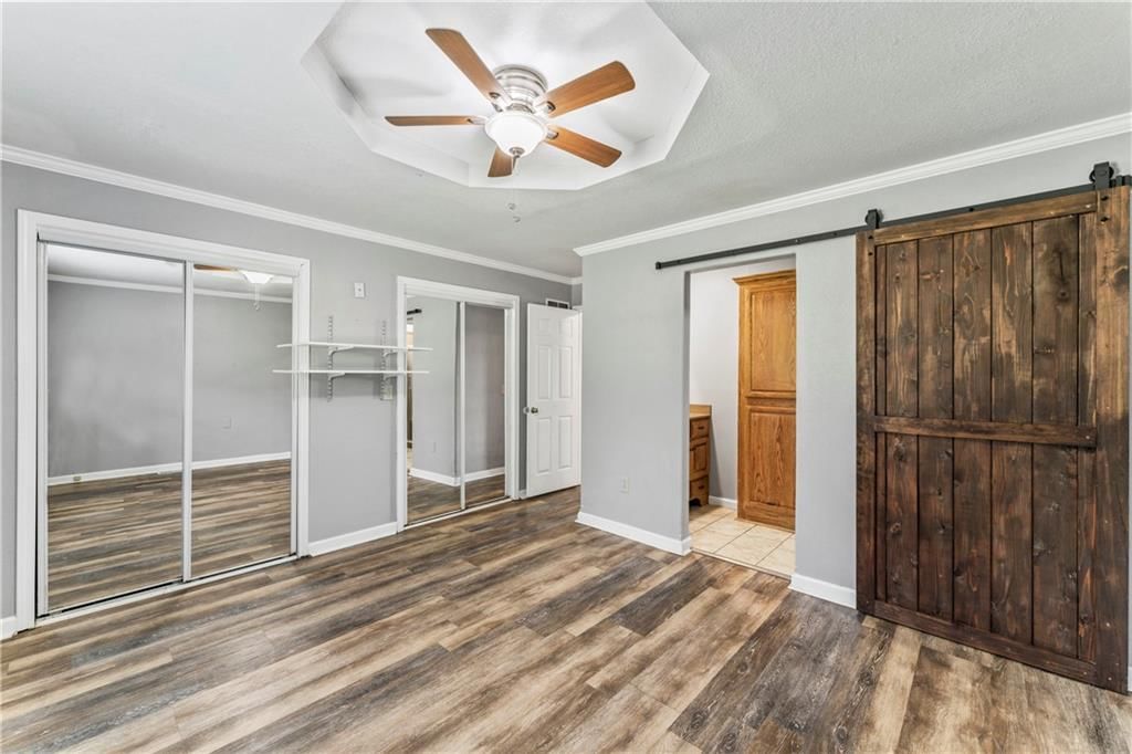Photo 14 of 41 - 18120 W 191st Street