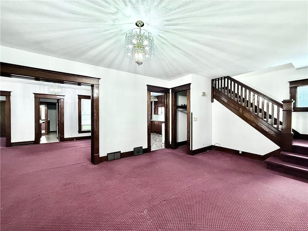 415 W 4th Street — photo 4