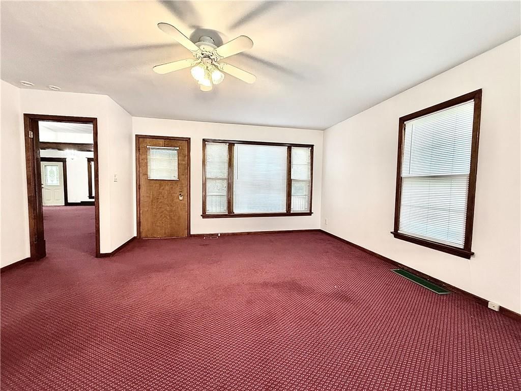 415 W 4th Street — photo 12