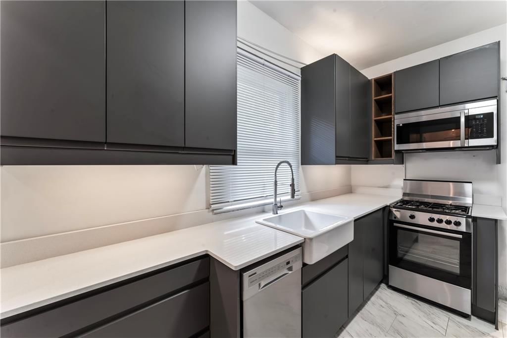4328 Terrace Street — photo 11