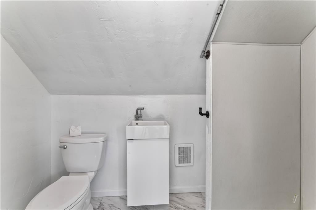 4328 Terrace Street — photo 35